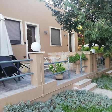 Appartamenti Turistici Aprile Antonio Luigi Borgagne Εξωτερικό φωτογραφία