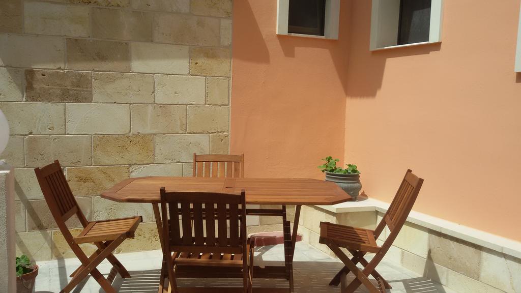 Appartamenti Turistici Aprile Antonio Luigi Borgagne Εξωτερικό φωτογραφία